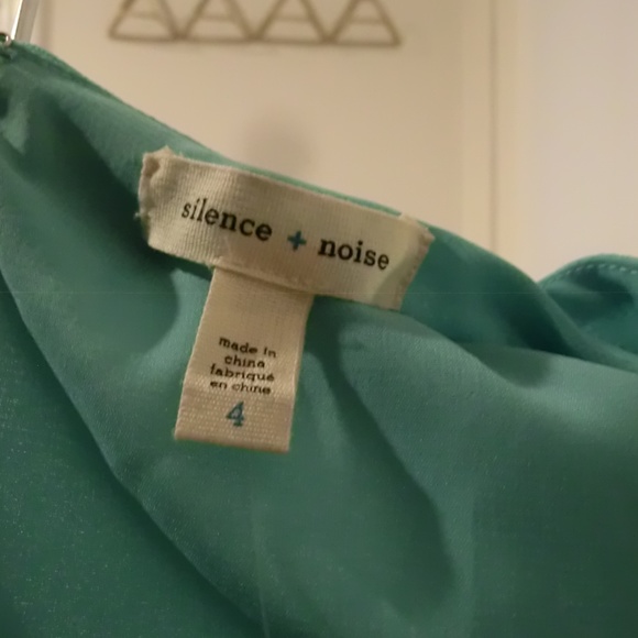 Turquoise Dress - Picture 3 of 3